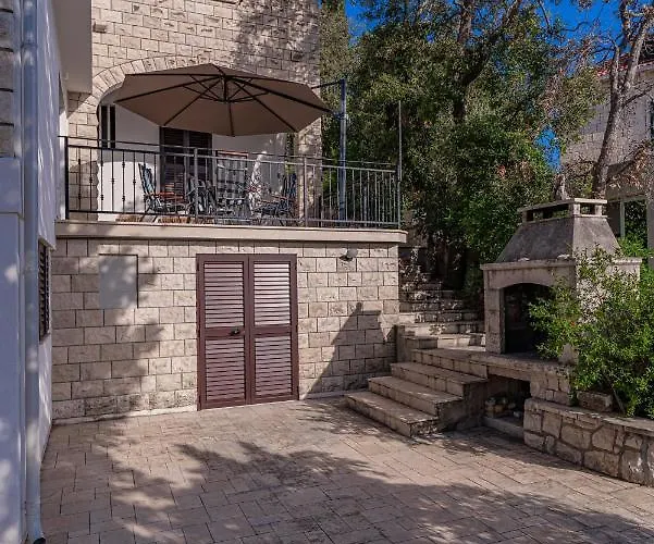 Safirus Appartement *